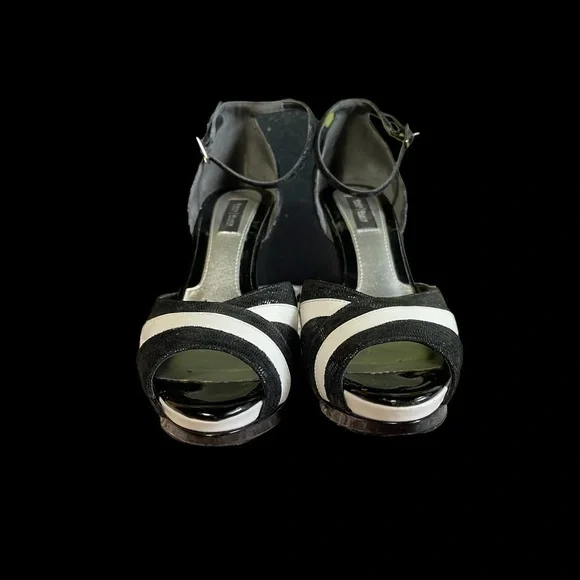 WHBM Black and White Platform High Heels Size 8 - Picture 4 of 7